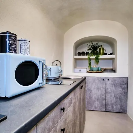 Panoramic In Akrotiri With Stunning Views