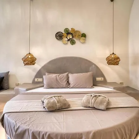 Panoramic In Akrotiri With Stunning Views Gasthof