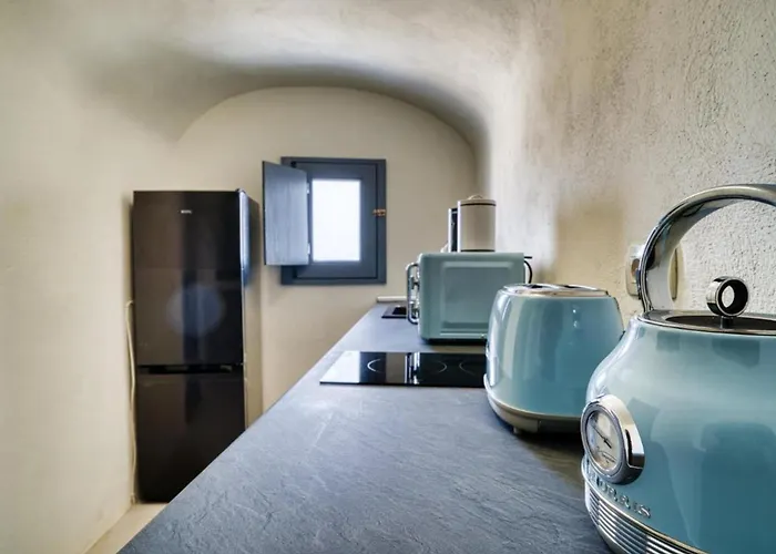 Panoramic In Akrotiri With Stunning Views Konukevi 4*