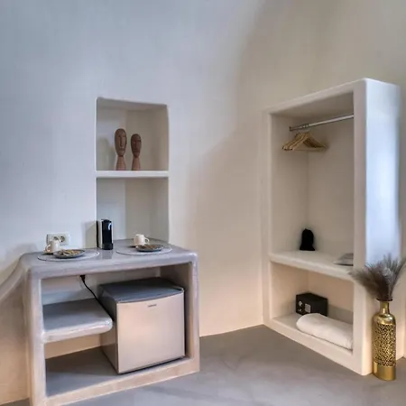 Πανσιόν Panoramic In Akrotiri With Stunning Views