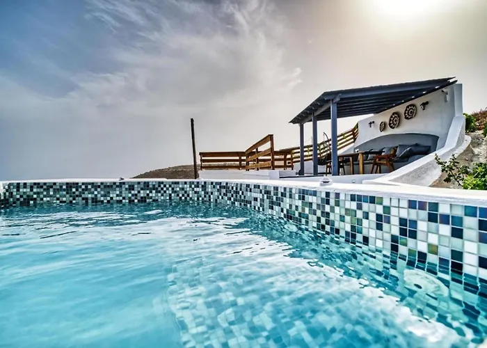 Vendégház Panoramic In Akrotiri With Stunning Views 4*