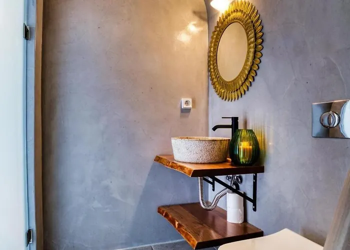 Panoramic In Akrotiri With Stunning Views