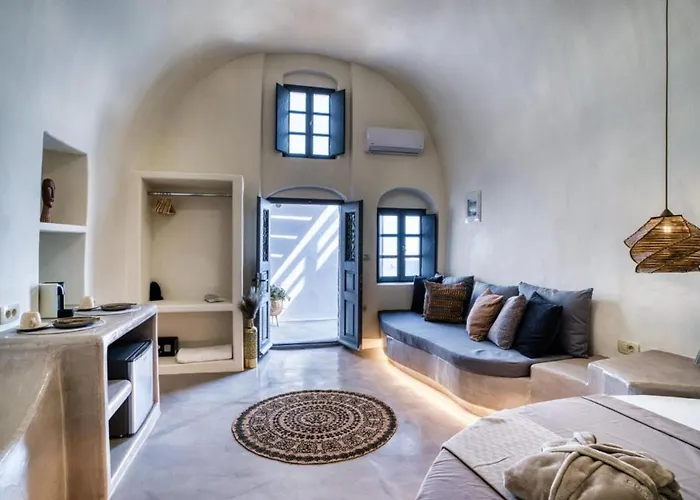 Panoramic In Akrotiri With Stunning Views Penzion